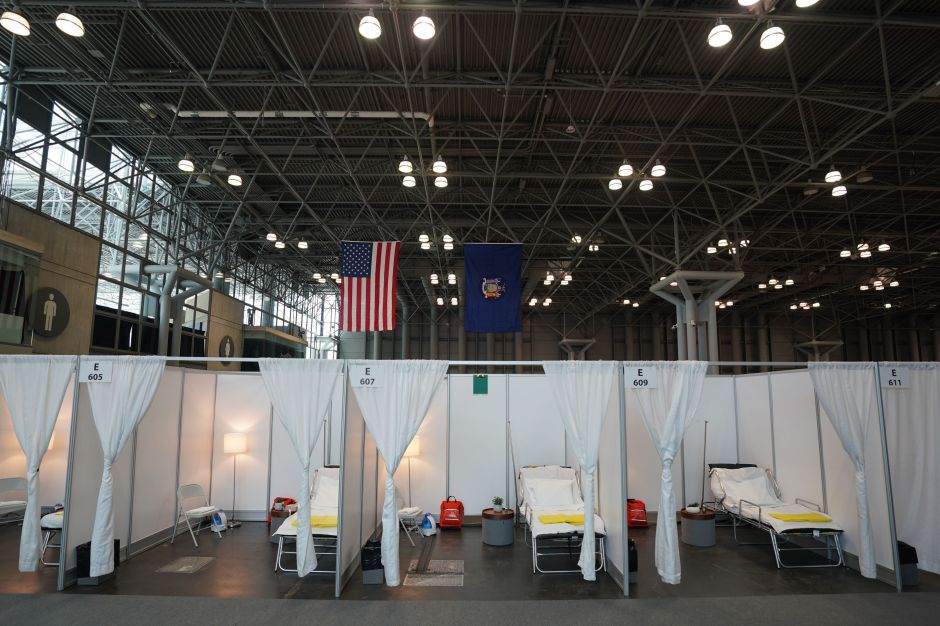 Cierran hospital militar en Javits Center: Sólo atendió 1,100 pacientes en Nueva York