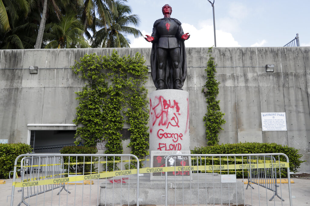 Estatuas de Ponce De Leon en Bayfront es objeto de vandalismo en Miami