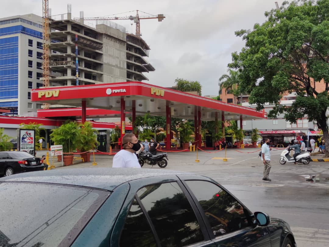 Estas son las bombas que se encuentran surtiendo gasolina en Baruta este #17Sep