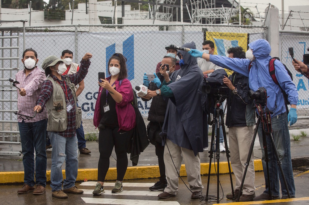 Al menos 1.500 periodistas han muerto por coronavirus en todo el mundo