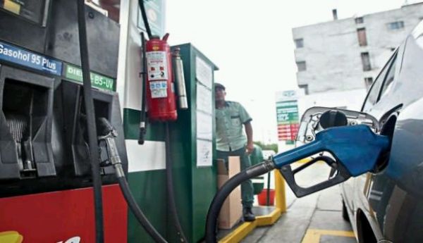 La demanda de combustibles en Perú está comenzando a volver a los niveles previos a la pandemia