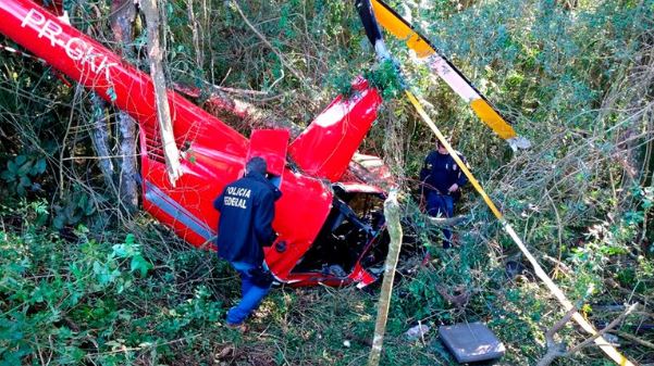 Se estrelló un helicóptero en Brasil y el piloto pidió ayuda para ocultar los 300 kilos de cocaína