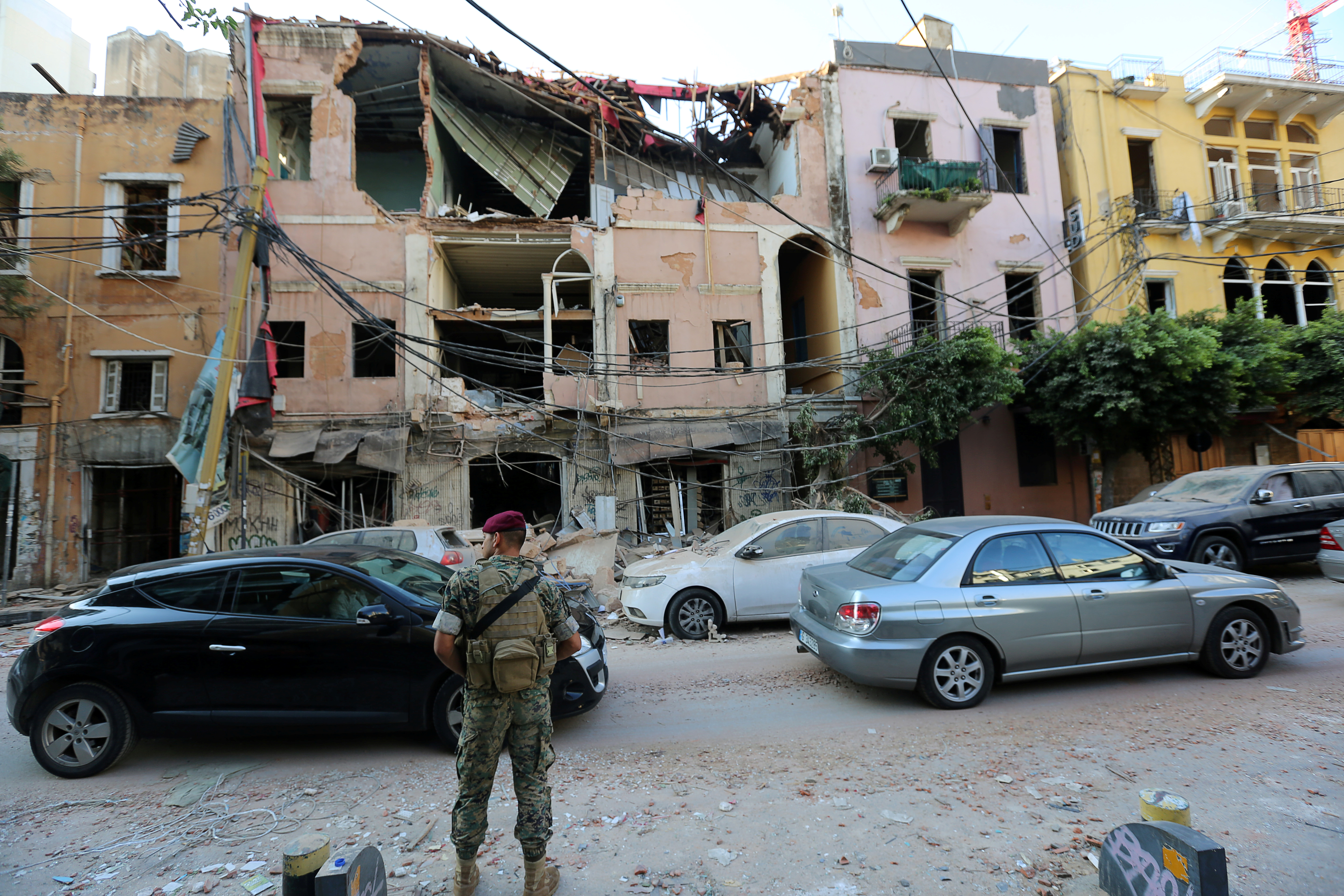 Holanda envía un equipo de humanitarios a ayudar en los rescates en Beirut