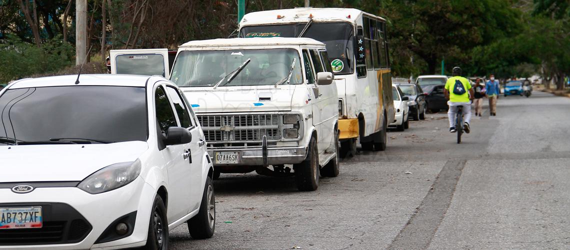 Continúa la agonía por falta de gasolina en Lara