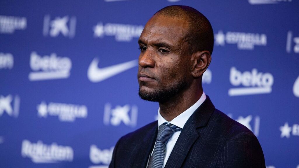 El Barcelona rescinde el contrato de Éric Abidal como secretario técnico