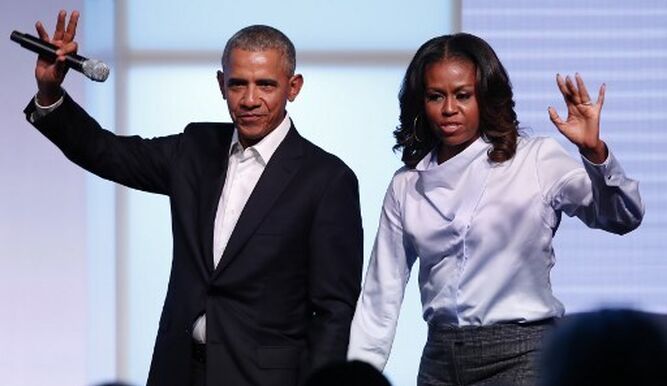 Los Obama darán discursos en momentos clave de la convención demócrata