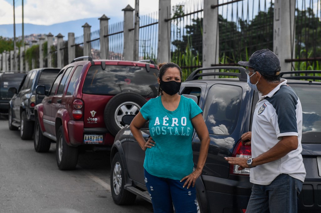 Chavismo volvió a reportar a la baja los casos diarios de coronavirus