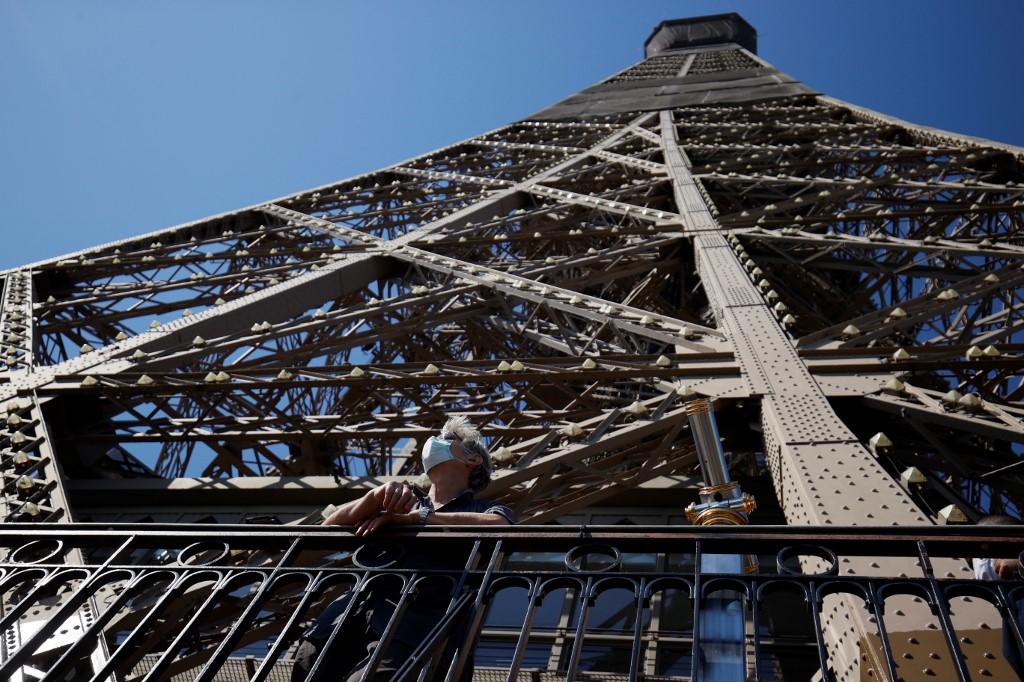 Francia se prepara para tomar “decisiones difíciles” ante la segunda ola de Covid-19