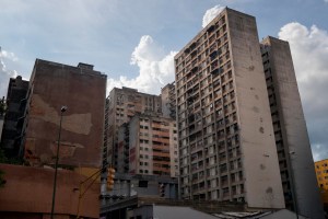 Asamblea chavista plantea reforma de ley de vivienda en "beneficio" de inquilinos