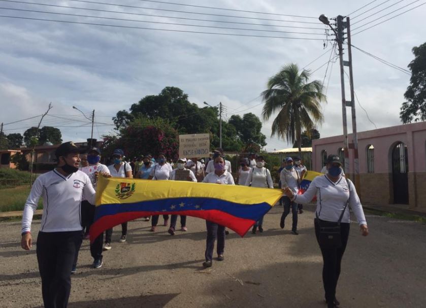 Docentes protestan en Anzoátegui por mejoras salariales este #29Sep