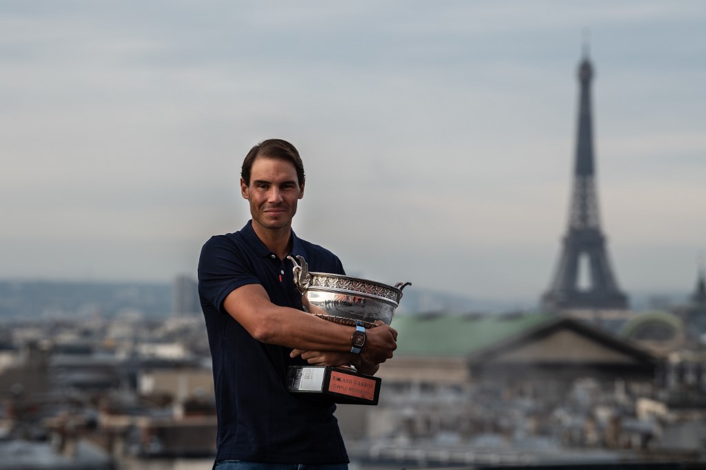 Confío en volver a vivir en un mundo más feliz, anheló Rafael Nadal