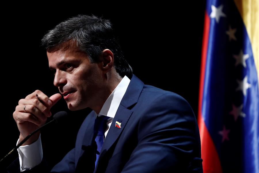 Leopoldo López: Una oposición dividida favorece al régimen de Maduro