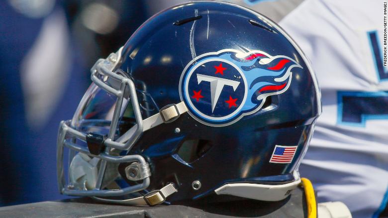 Jugadores de los Tennessee Titans están bajo investigación tras contagios por Covid-19