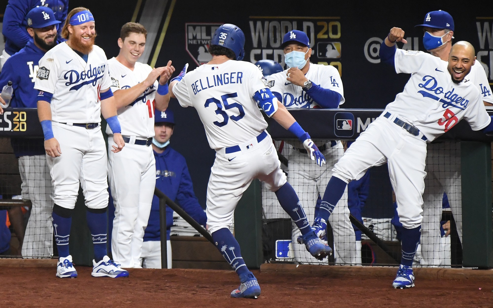 Los Dodgers ganan el primero a Tampa Bay de la Serie Mundial