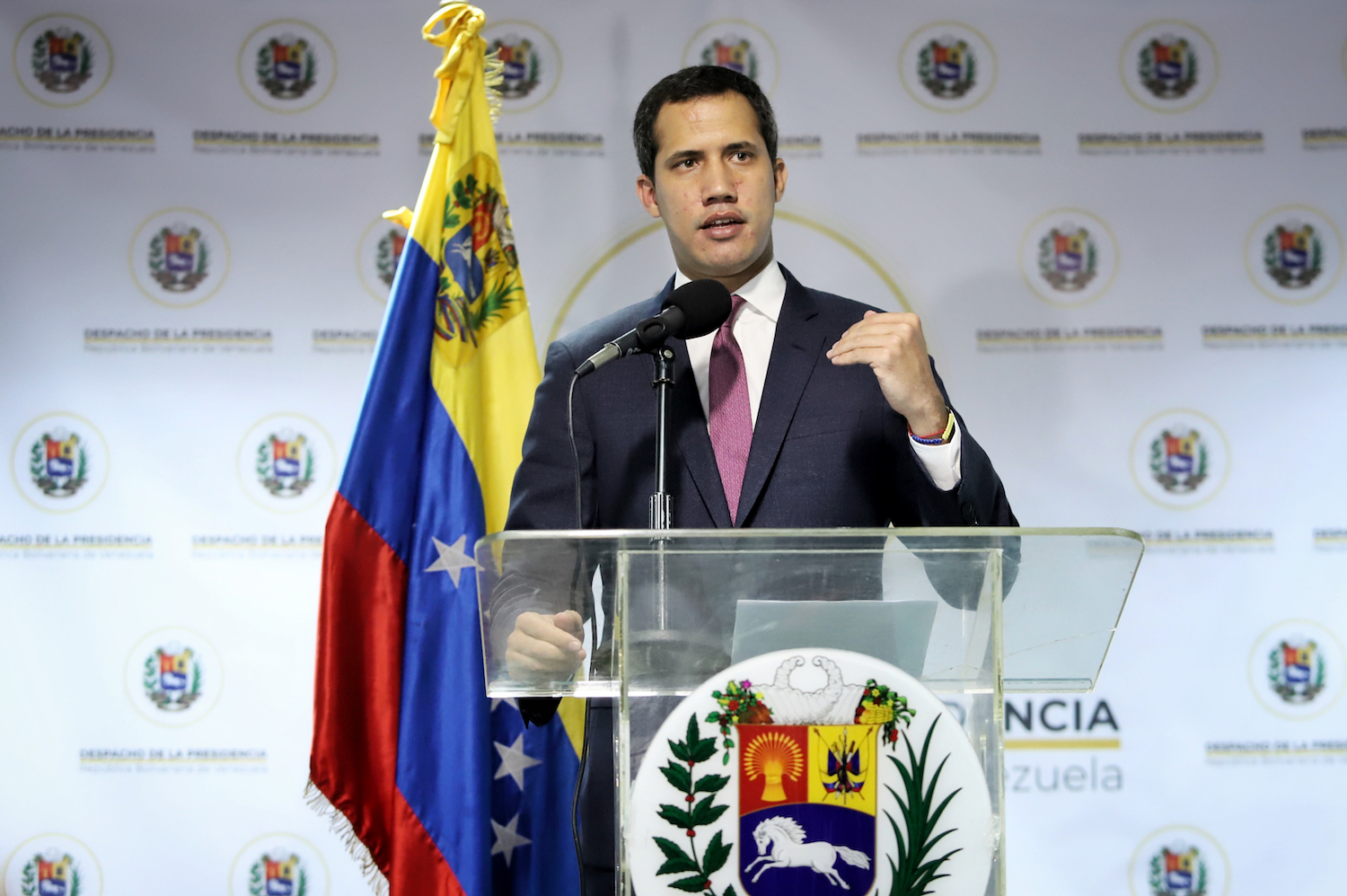 Guaidó se reunió con todo el servicio exterior para orientar la presión internacional