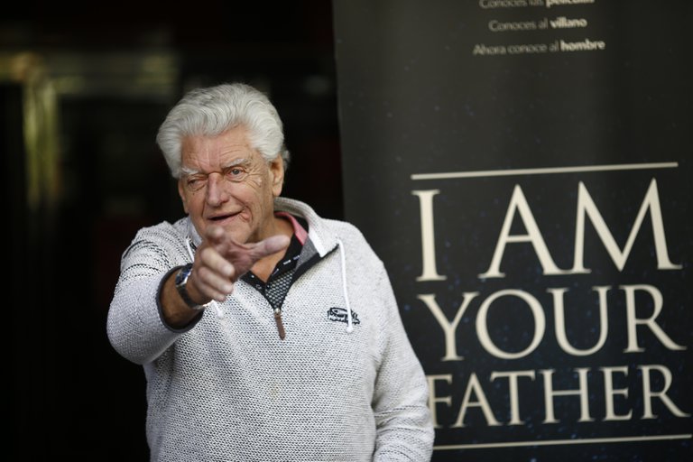 Murió Dave Prowse, el actor que interpretó a Darth Vader en Star Wars