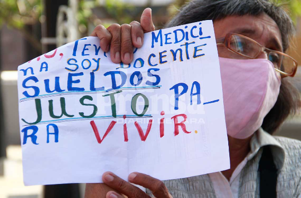 Docentes en Lara sostienen que sin un salario justo no volverán a las aulas de clases