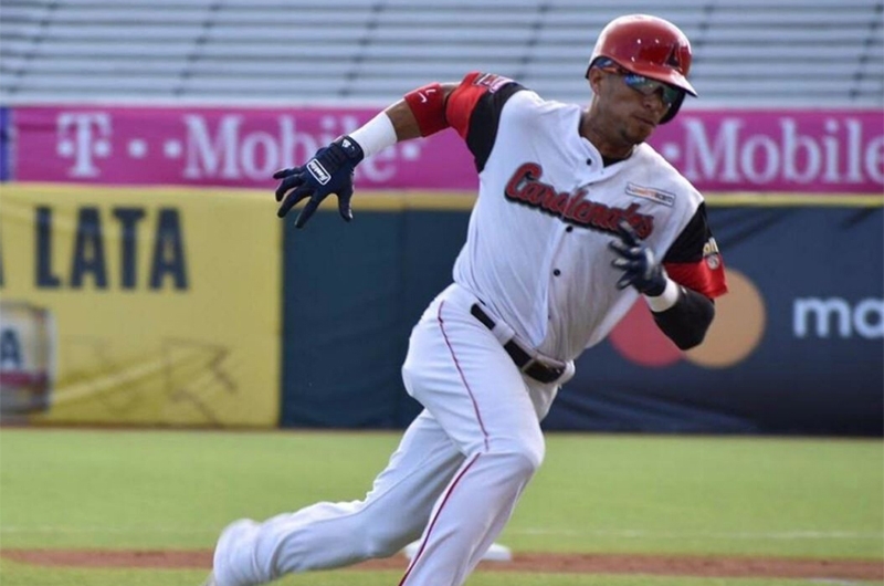 Cardenales y Caribes acordaron cambio de jugadores por Gorkys Hernández