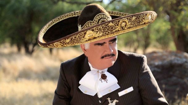 “Vean las cosas buenas y no los escándalos: Vicente Fernández Jr. sale en defensa de su padre