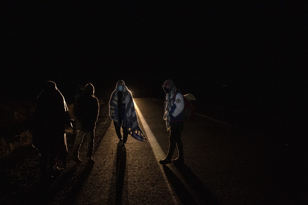 En FOTOS: Venezolanos sufren condiciones extremas del altiplano al entrar en Chile