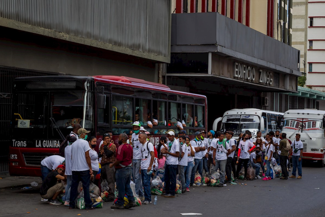 La podredumbre que no viste en el detrás de cámaras del “concierto” pro Álex Saab (Fotos)