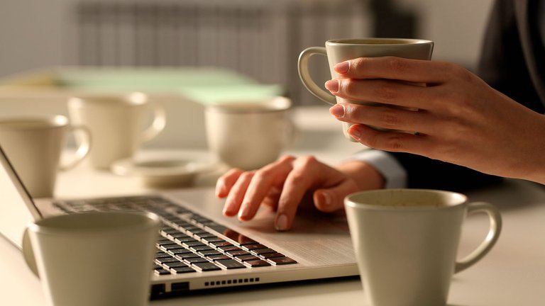 Las consecuencias de beber más de dos tazas de café al día