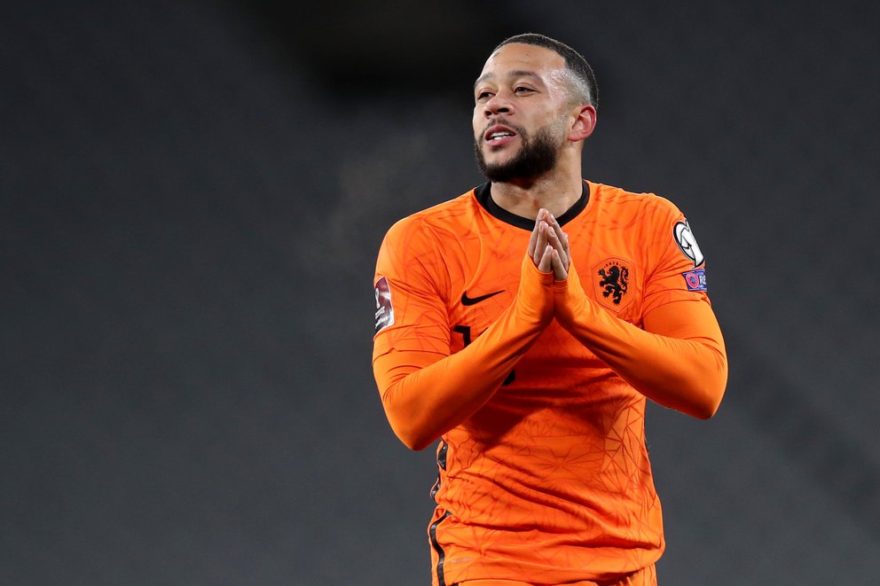 El Barcelona ficha al delantero holandés Memphis Depay hasta 2023