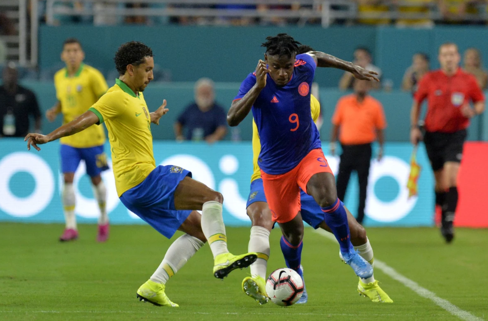 Selección colombiana recibió vacuna antes de partir a Brasil para Copa América