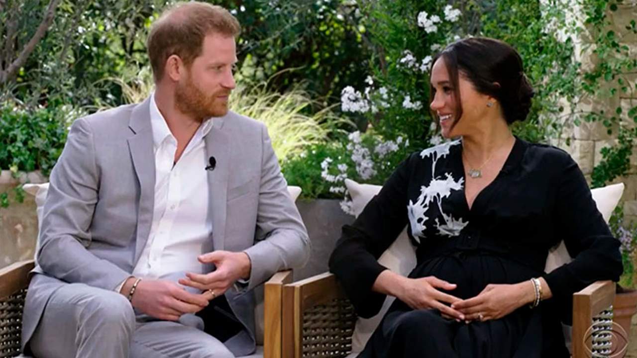 Harry y Meghan compartieron fotos de Lilibet en grupo de WhatsApp de la familia real