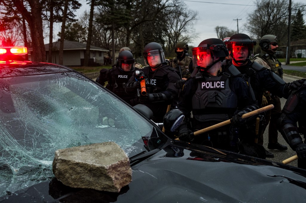 Protestas en Minnesota por la muerte de un afrodescendiente a manos de la policía