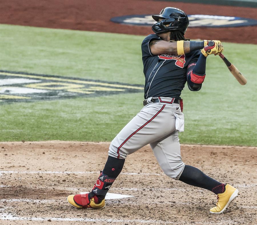 El venezolano Ronald Acuña Jr. impresiona con el poder de su bate