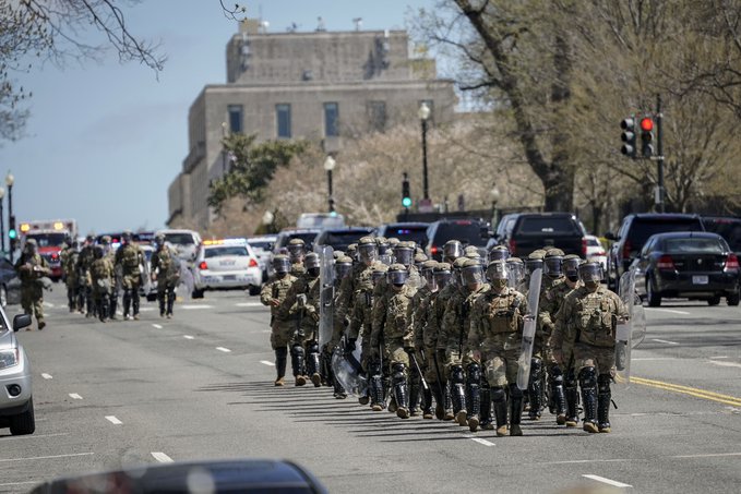 Murió sospechoso que atropelló a dos policías cerca del Capitolio de EEUU