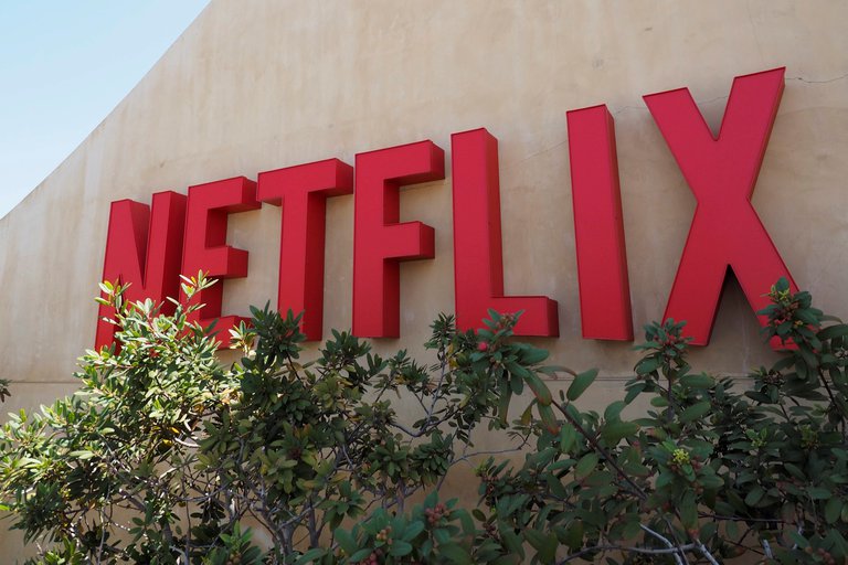 “Reproducir algo”: La nueva función de Netflix para indecisos