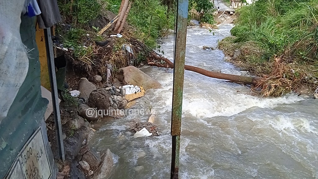 ¡Desgarrador! Habitante afectado relata cómo su vivienda cedió ante la crecida del río Albarregas en Mérida #8Abr