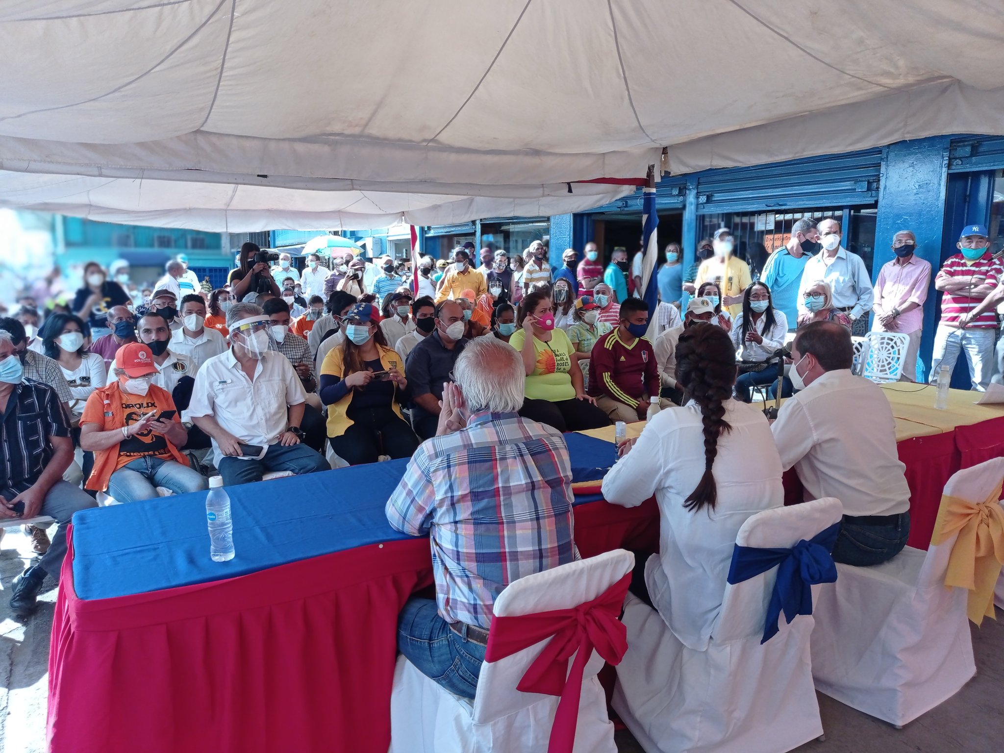 Representación de la legítima AN se reunió con los ciudadanos de Valle de la Pascua este #26May (Fotos)