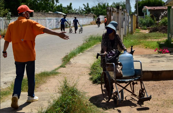 Desiree Barboza: Habitantes de Maracaibo sedientos por la falta de agua potable