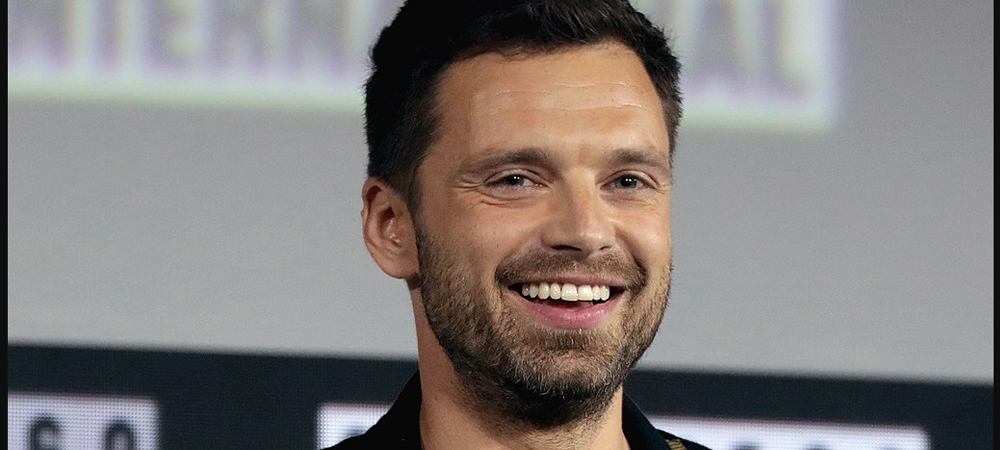 Sebastian Stan es tendencia en Twitter desatando falsos rumores sobre su muerte