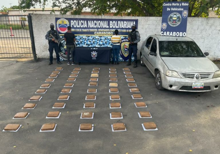 Teniente de la GNB fue capturada infraganti cuando transportaba 50 panelas de presunta marihuana