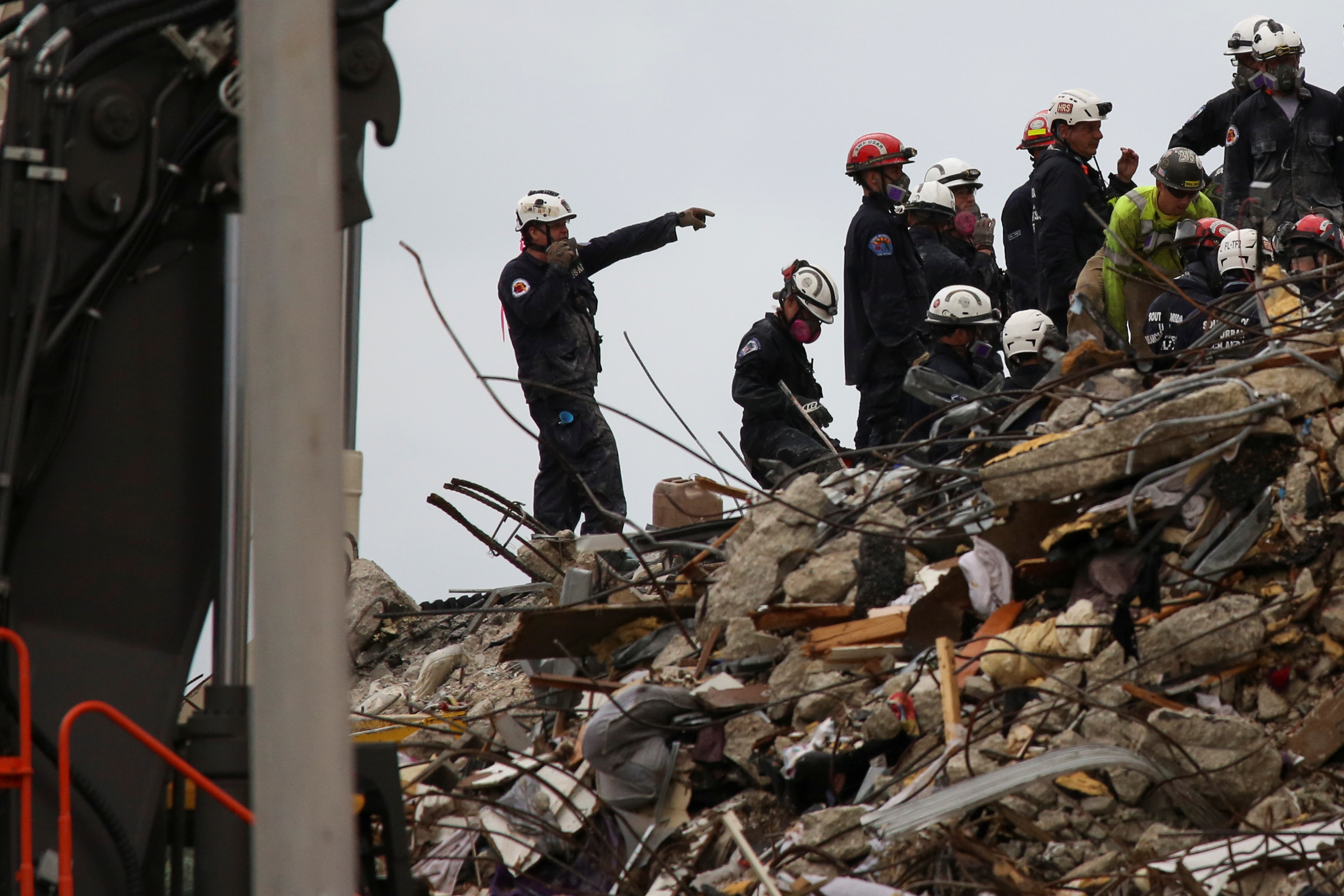 El número de muertos confirmados por el derrumbe en Miami asciende a 86