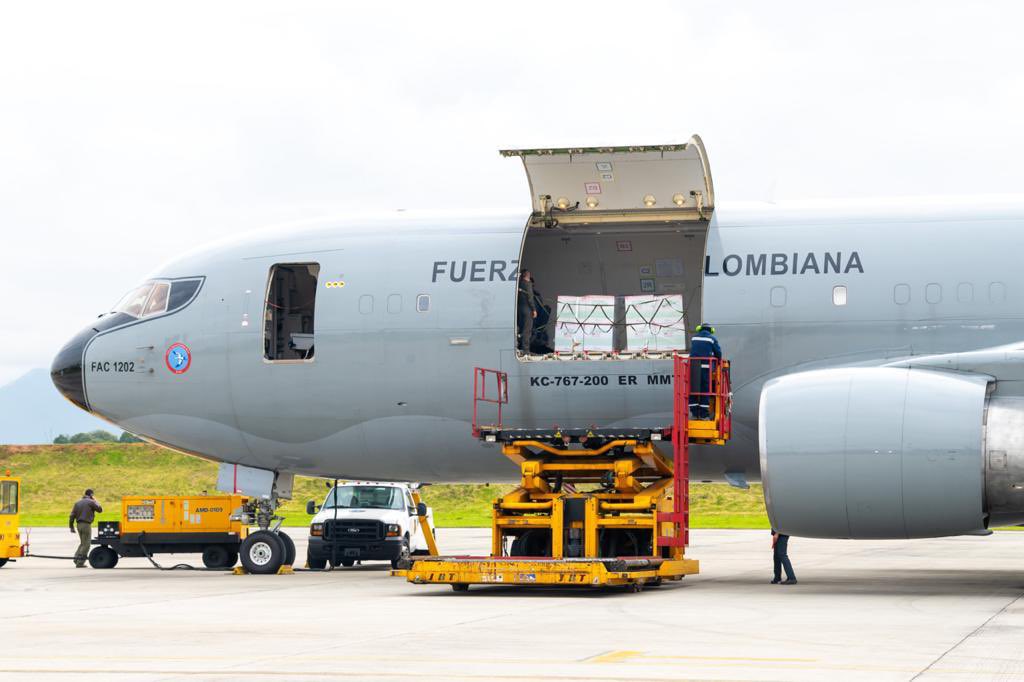 Llegaron a Colombia 2,5 millones de vacunas Janssen donadas por EEUU #1Jul (FOTOS)