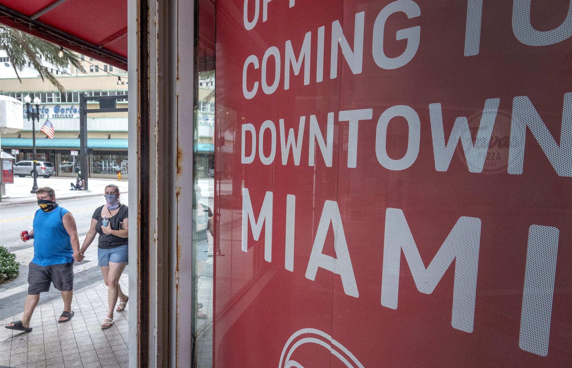 En Miami imponen nuevamente el uso de mascarillas ante repunte del covid-19