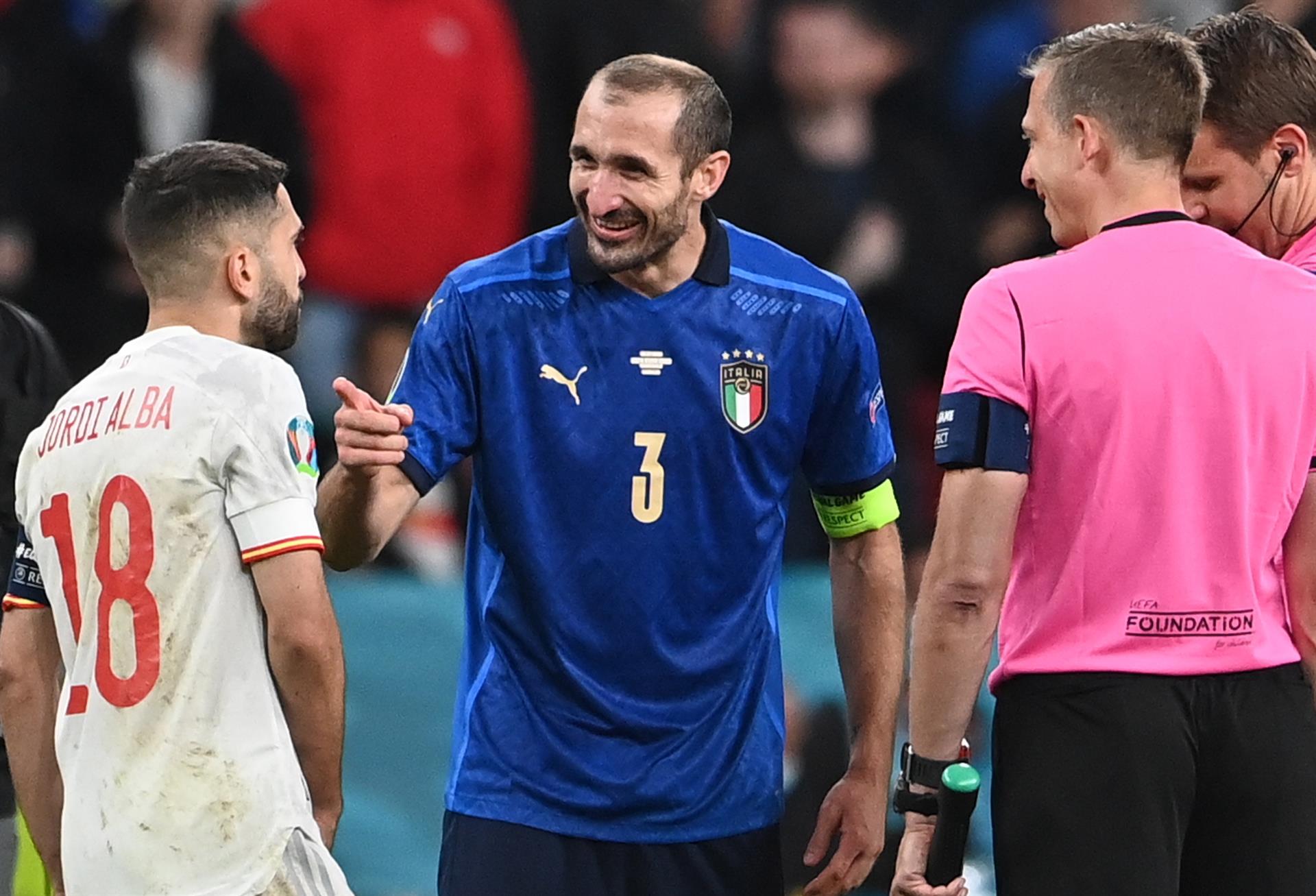 Giorgio Chiellini habló sobre su incidente con Jordi Alba en la semifinal de la Eurocopa