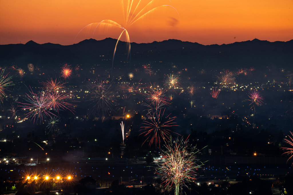 ¿Por qué National Geographic sugiere que los fuegos artificiales del 4 de julio en EEUU son racistas?