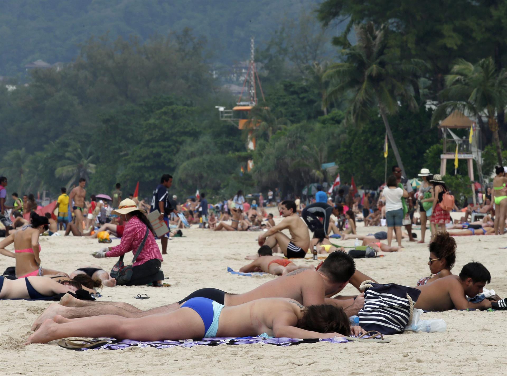 ¡Cuidando el ecosistema! Por esta razón Tailandia prohibió el uso de algunos protectores solares