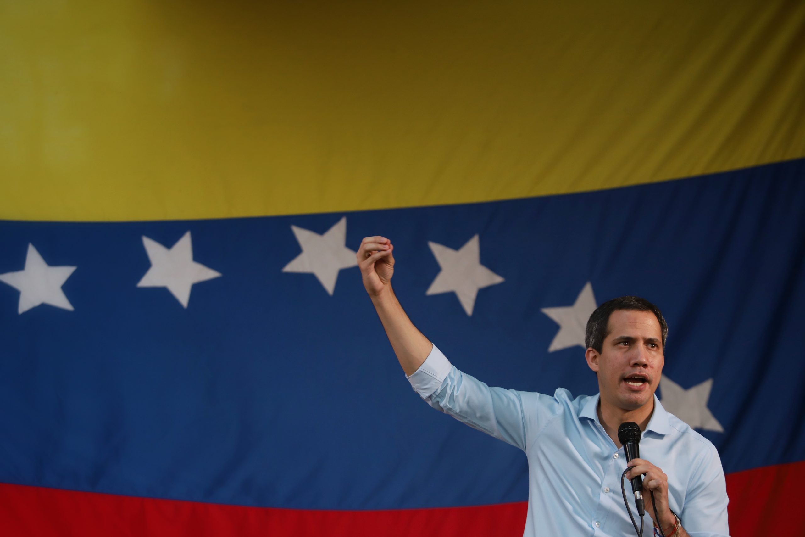 Guaidó exigió a Fernández y López Obrador que se pongan del lado de las víctimas de Maduro