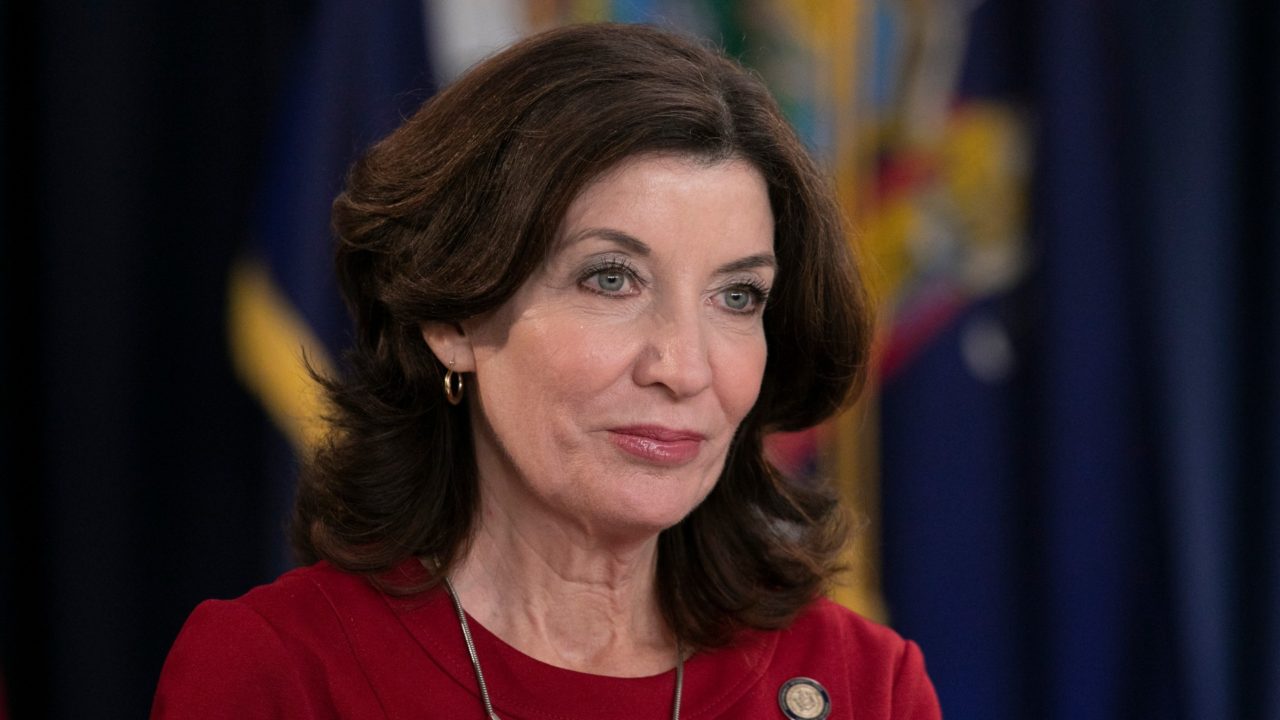 ¿Nueva York estará lista para una gobernadora? Kathy Hochul sustituiría a Andrew Cuomo ante una eventual renuncia