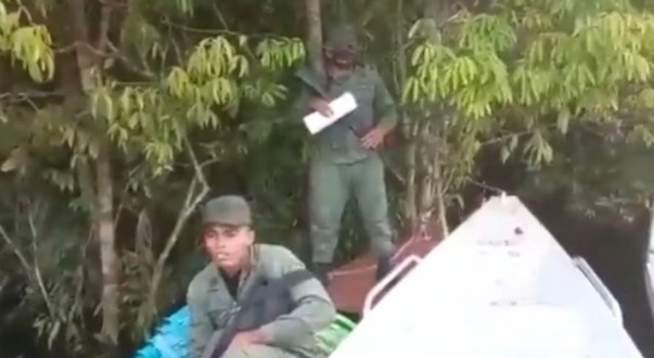 Colombia denuncia que militares venezolanos violaron su frontera fluvial (Comunicado)