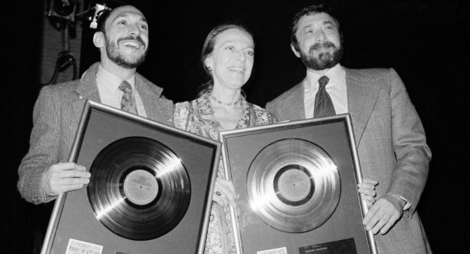 Cocaína, noches largas y sexo sin freno: La loca vida del ejecutivo discográfico que era más salvaje que las estrellas de rock