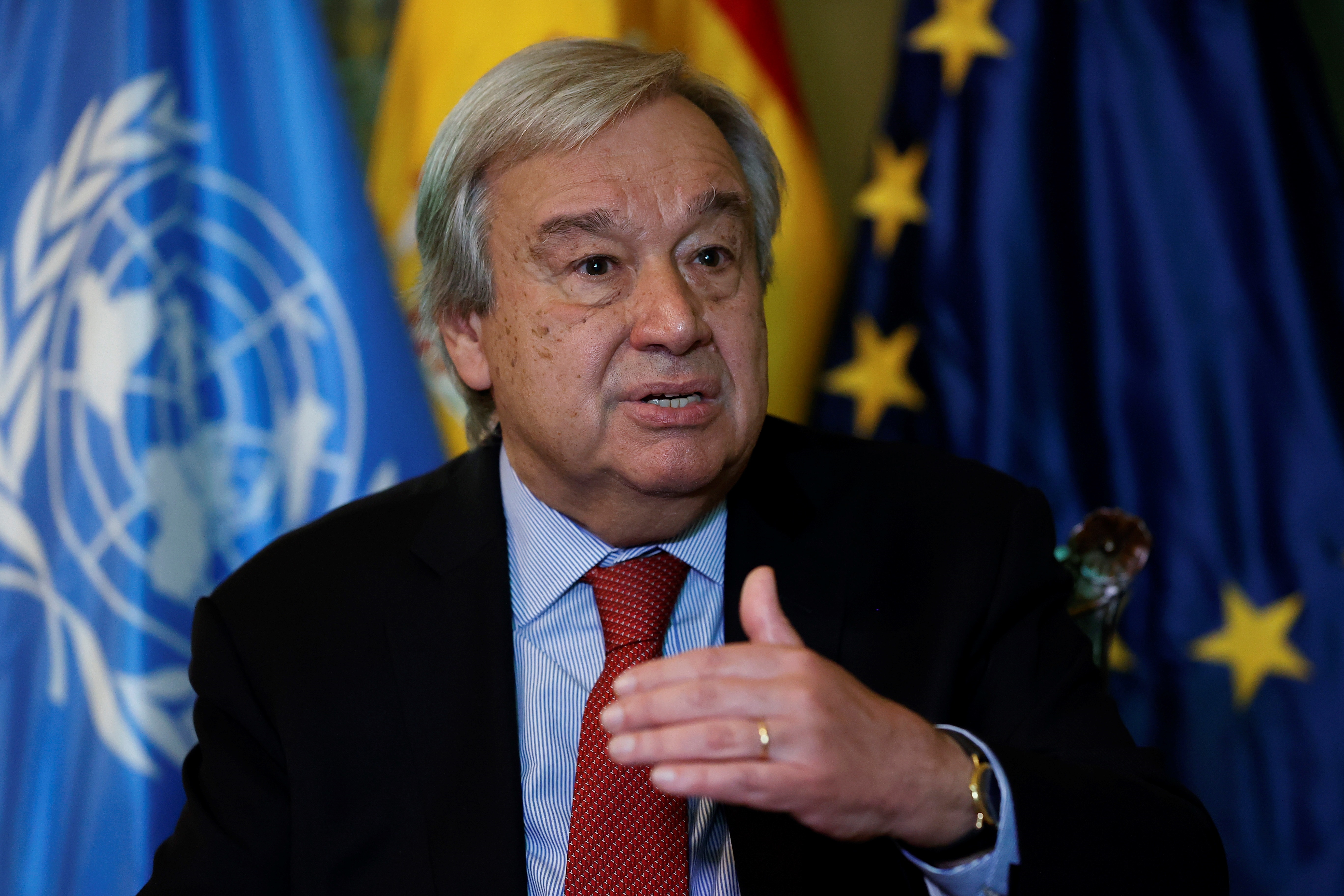 Guterres advirtió a los talibanes en Afganistán que tomar el poder traerá guerra o aislamiento