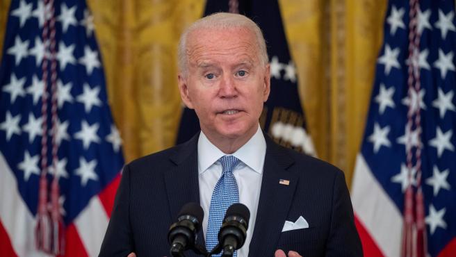 Biden instó a los estadounidenses a inmunizarse tras aprobación de la vacuna de Pfizer